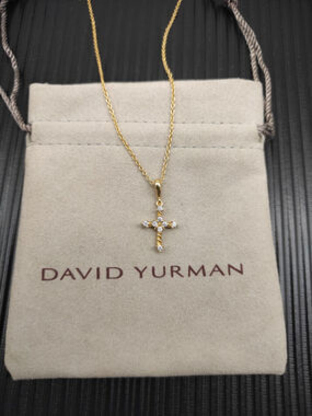 David Yurman Gold Diamond-set Small Modern Cross Pendant Necklace